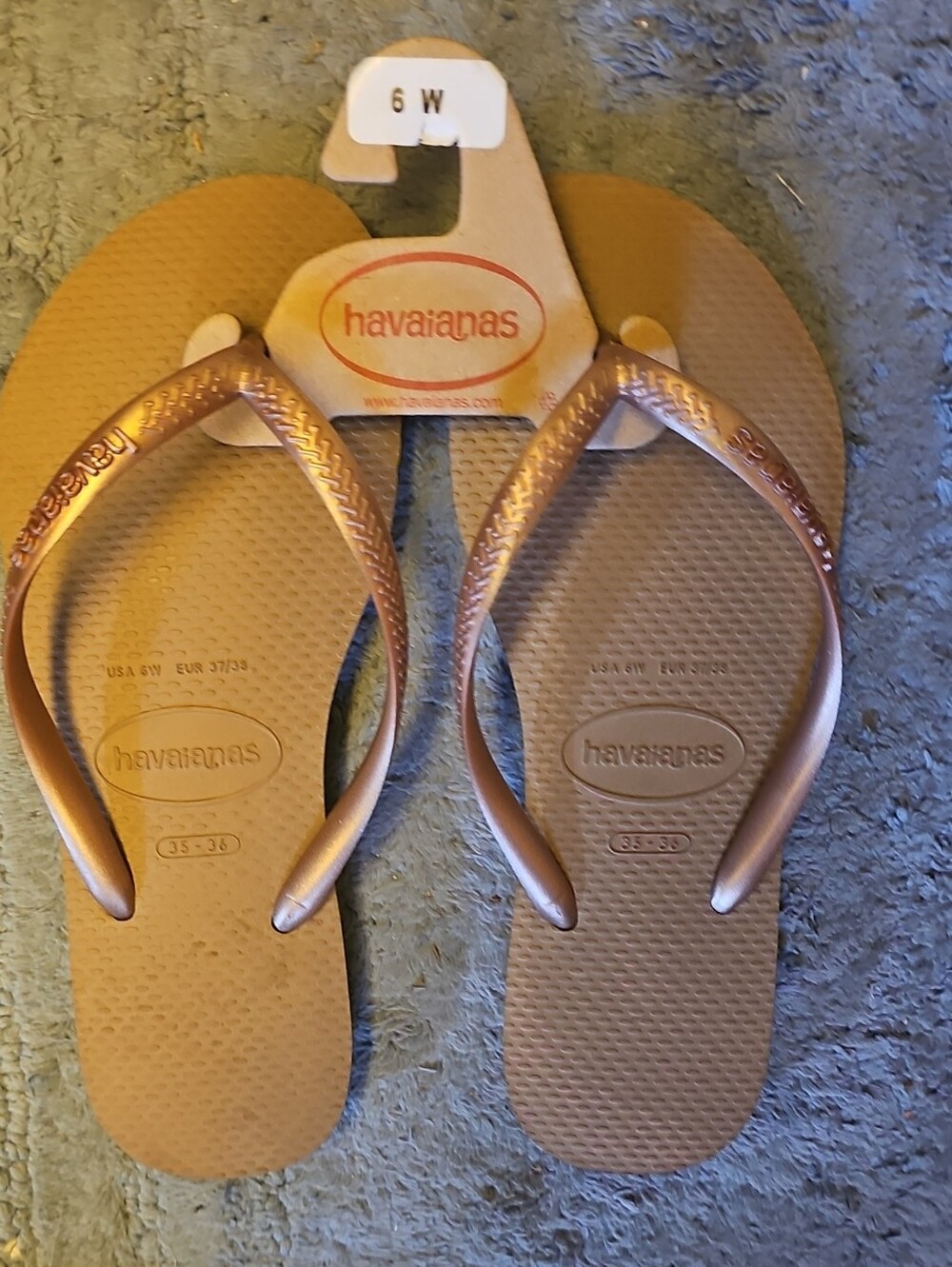 Havaianas Women's Metallic Bronze Flip Sandals